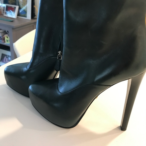 Hunter Green 4” Prada ankle boots. US size 7 - Picture 2 of 9
